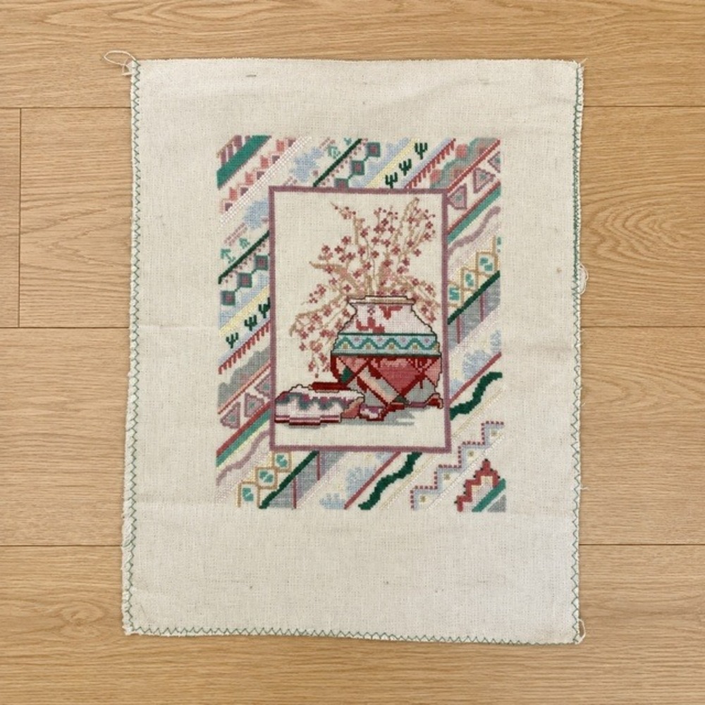 Vintage Golden Bee Needlepoint Southwestern Pottery Floral Completed Canvas